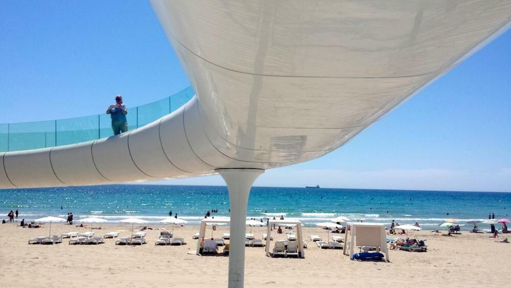 Un Lujo En El Corazon De Alicante Exterior foto